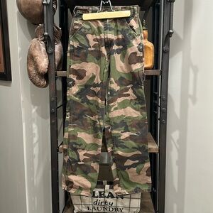J. Galt/ Brandy Melville Carpenter Jeans, Camo, size Small